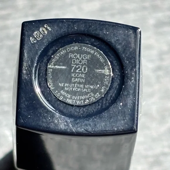 Christian Dior Rouge Dior couture lipstick in shade 720 Icone satin - Picture 3 of 3